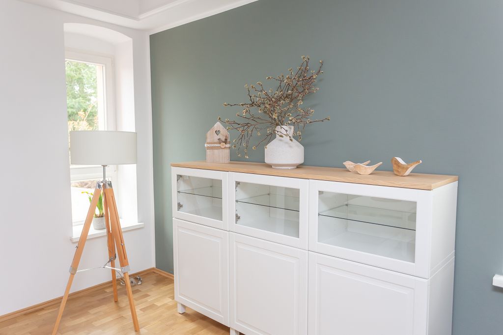 k TagderoffenenTür 10