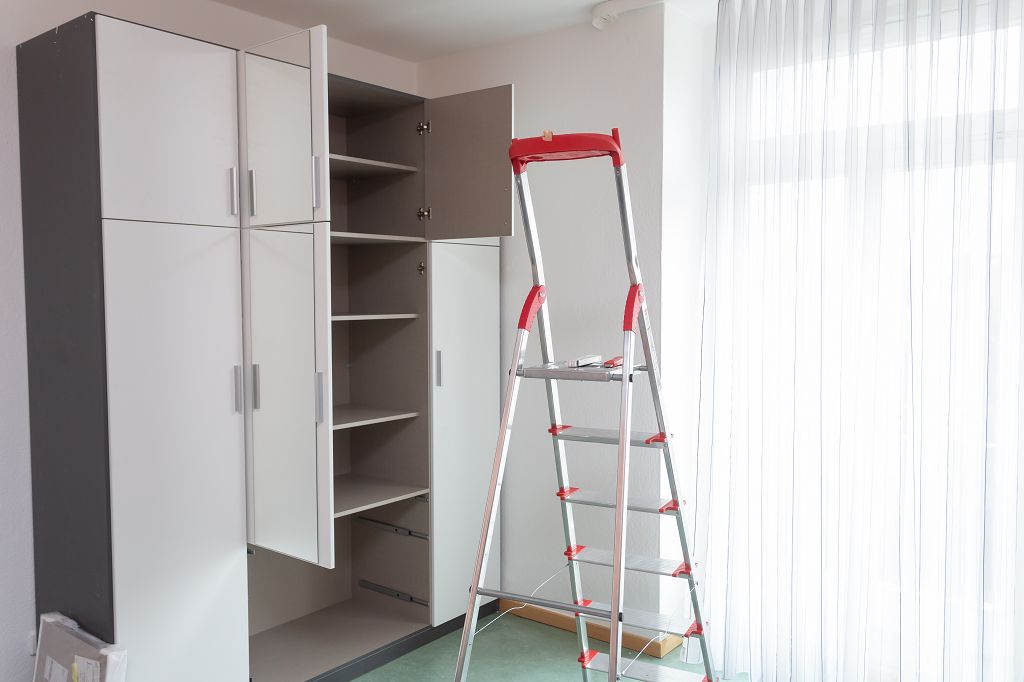 k TagderoffenenTür 3